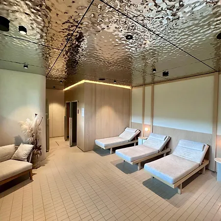 Nadmorski Dwor - Plaza, Sauna, Kort, Silownia, Park דירה *