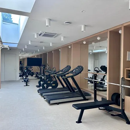 Nadmorski Dwor - Plaza, Sauna, Kort, Silownia, Park Гданьск